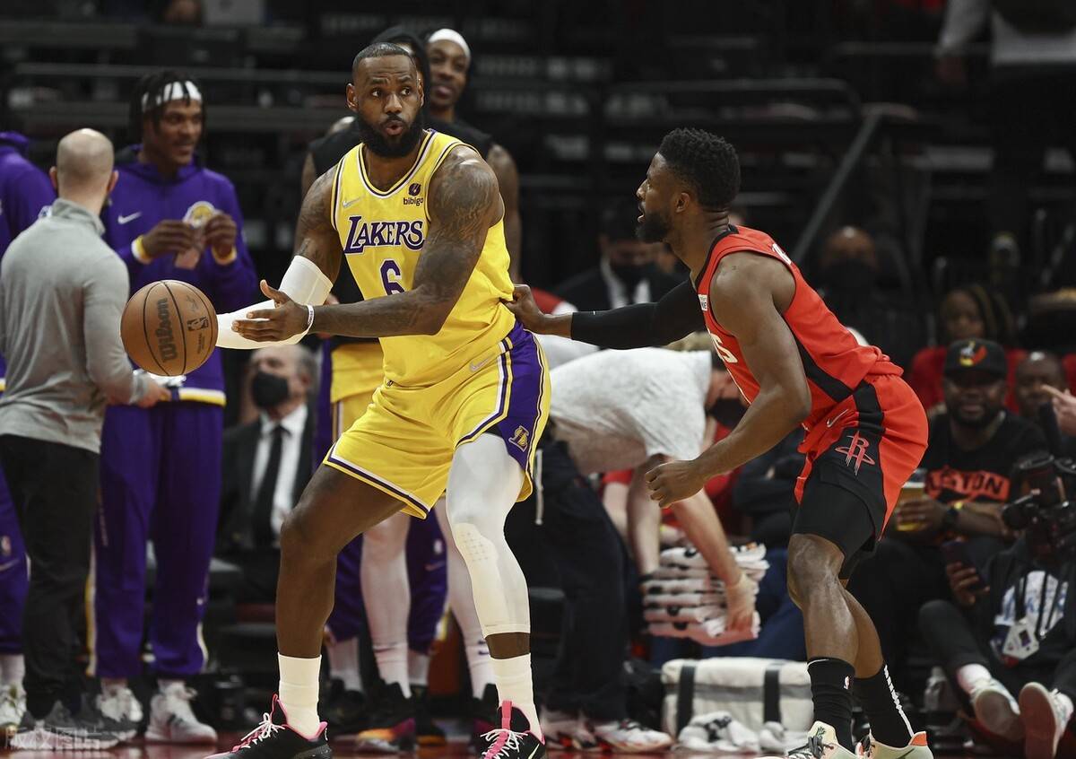 NBAQֱِVS(zhn)ǰcA(y)y(c)